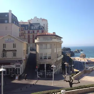 2* Hotel Le Petit